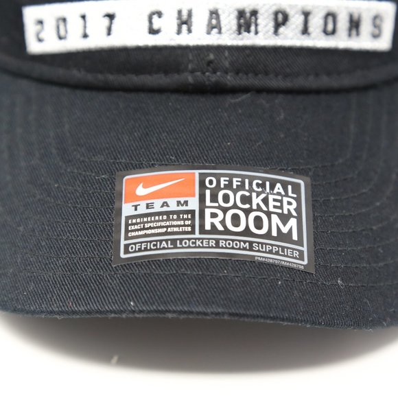 Wisconsin Badgers 2017 Orange Bowl Champs Hat Nike - Picture 5 of 7